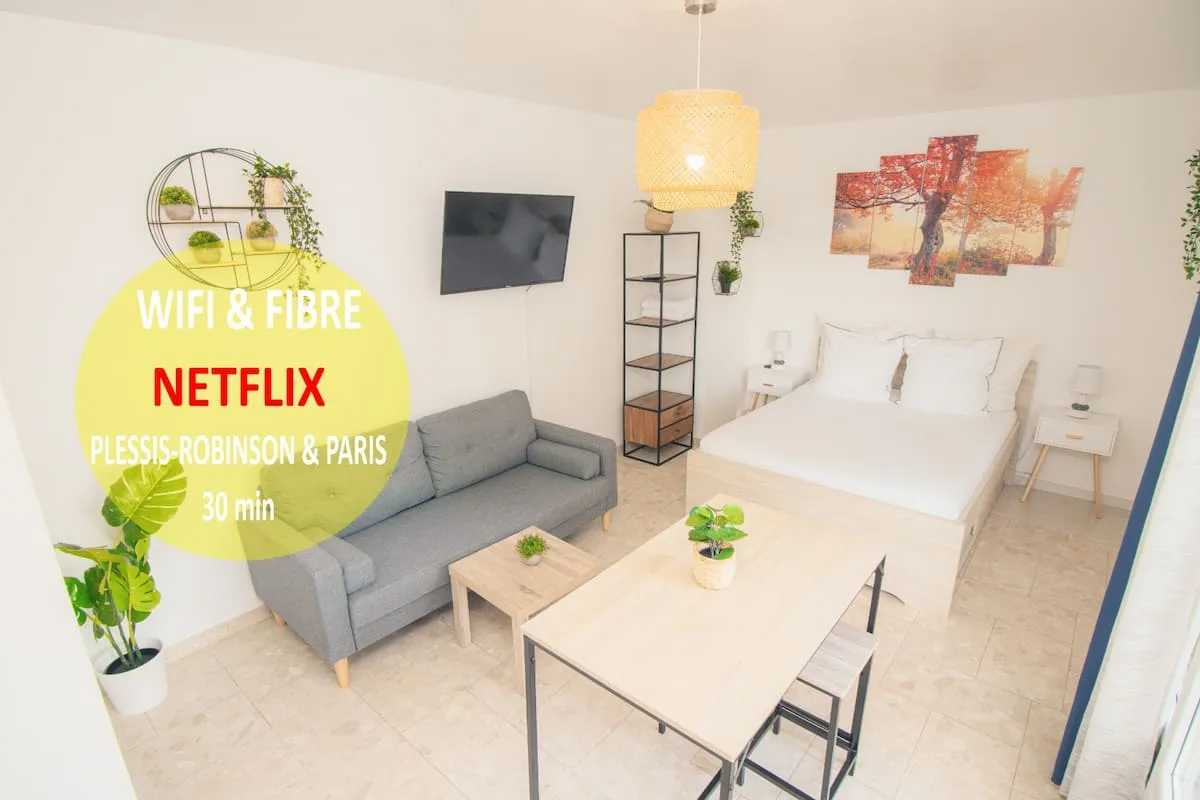 Chambre avec lit double